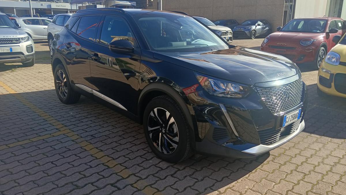 Peugeot 2008 1.5 BlueHDi 110 Allure 5 Porte